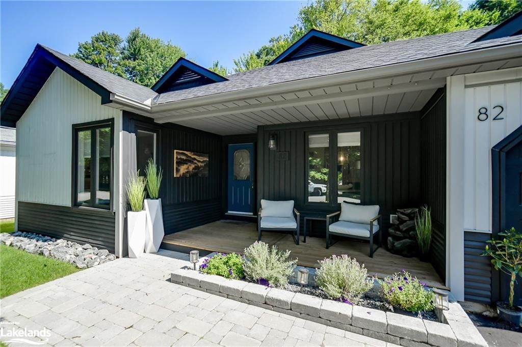 82 PINE RIDGE Gate Gravenhurst Ontario P1P 1Y4