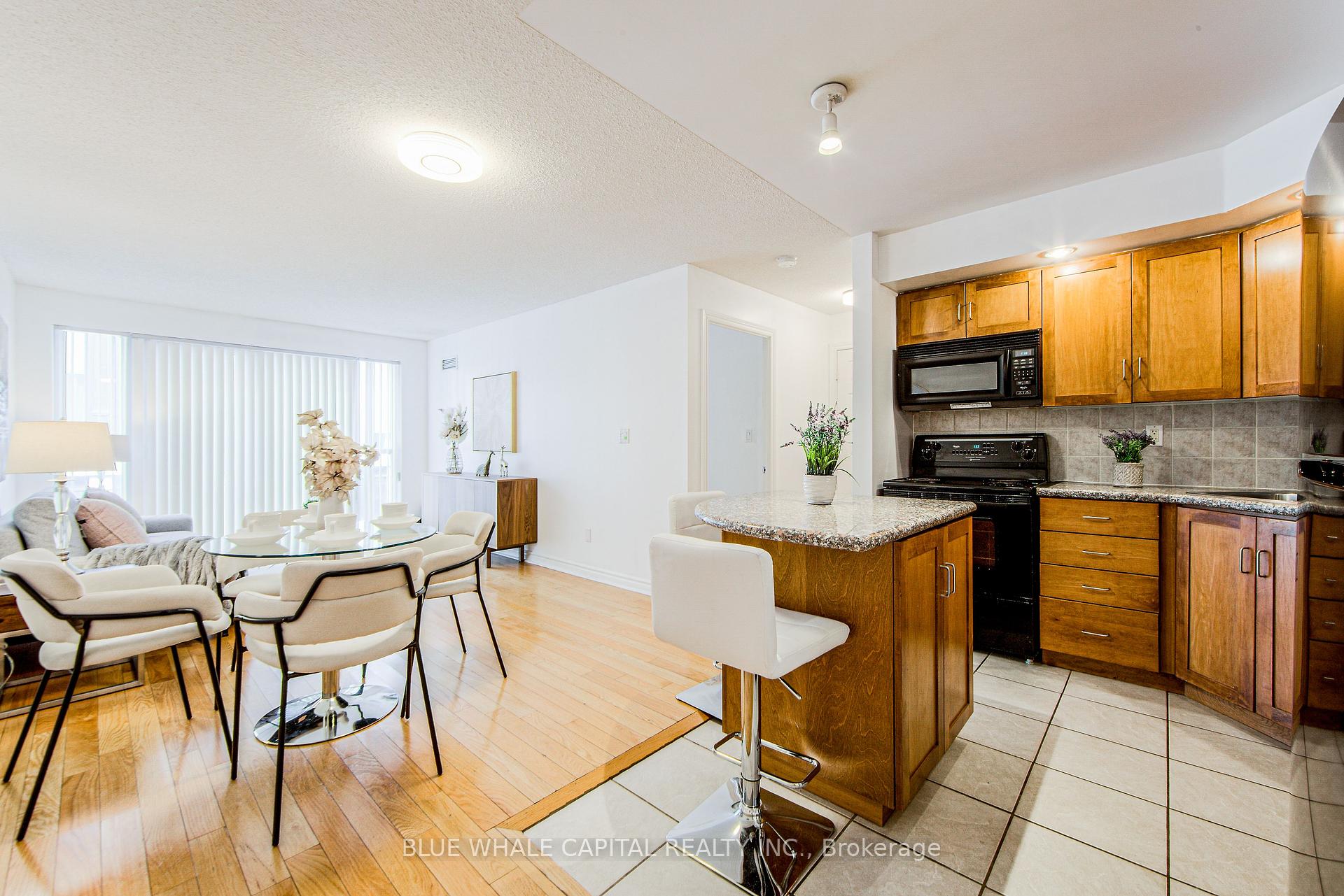 1 Bedroom Condo at 270 Wellington,  Toronto For sale