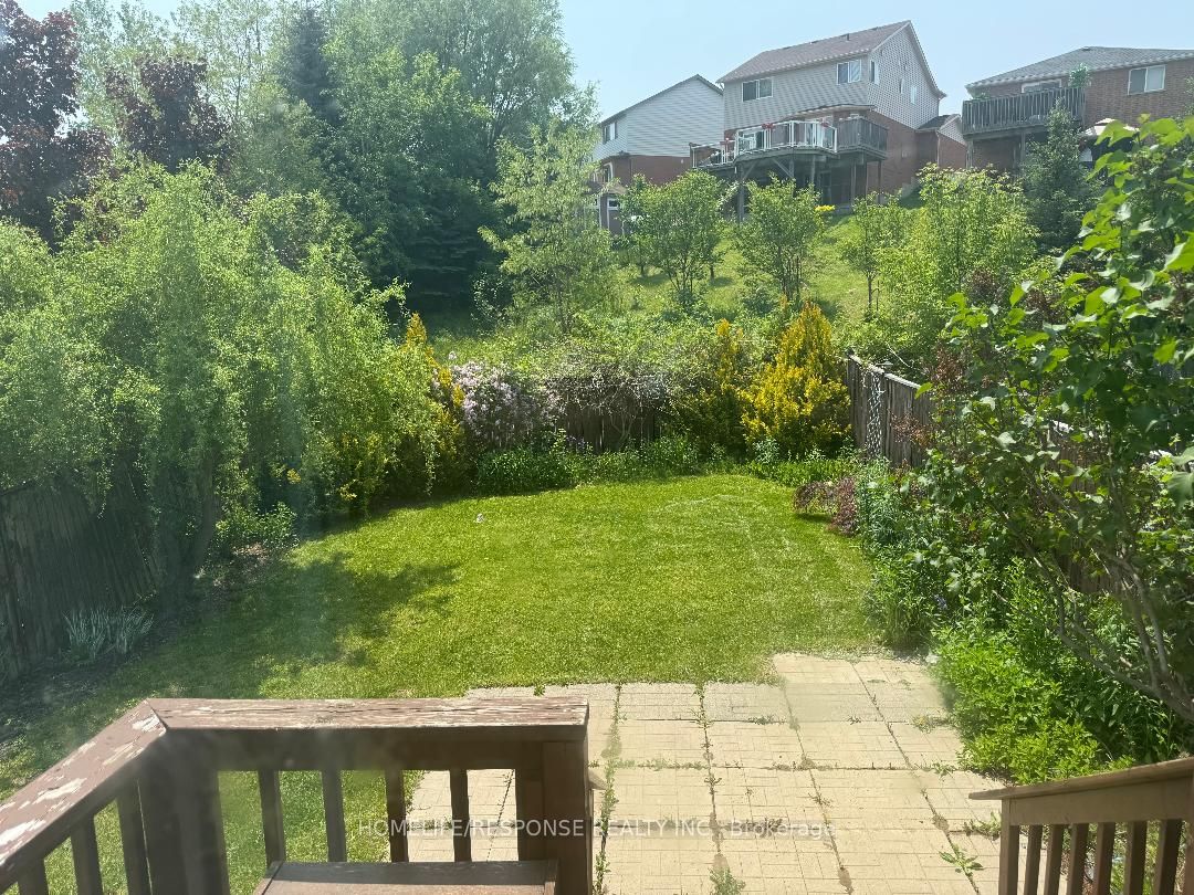 305 BRIARMEADOW Drive, #9