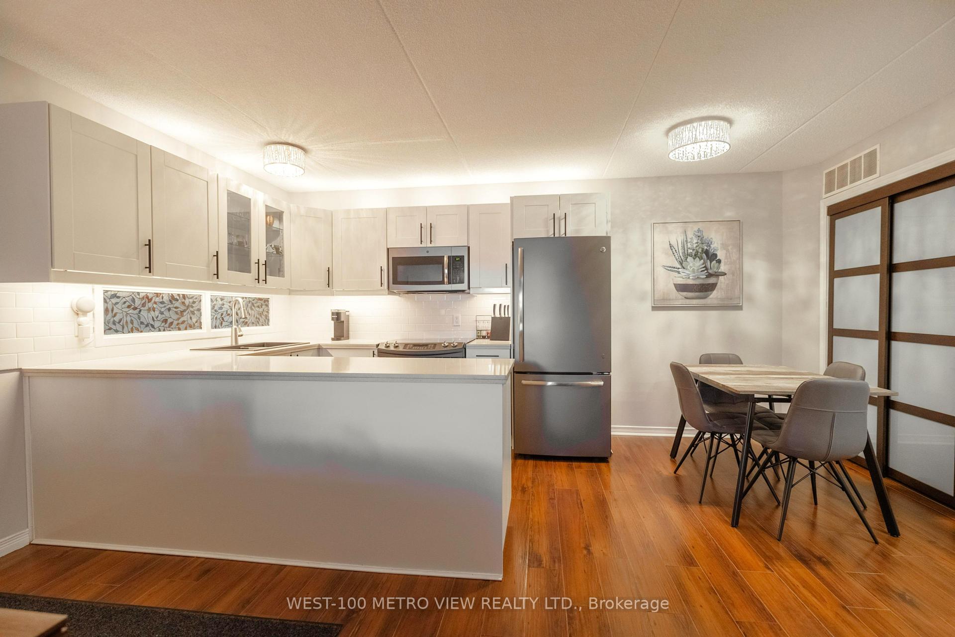 1 Bedroom Condo at 2040 Cleaver,  Burlington For sale