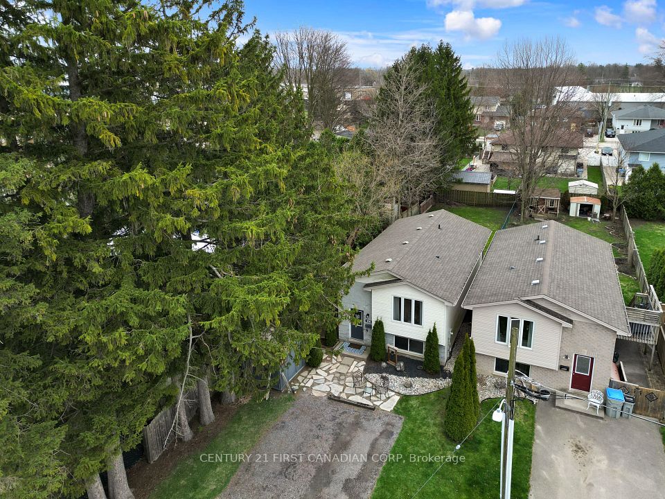126 Scott Street, Strathroy-Caradoc, ON N7G 1K2