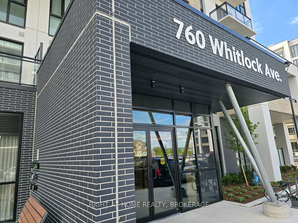 760 Whitlock