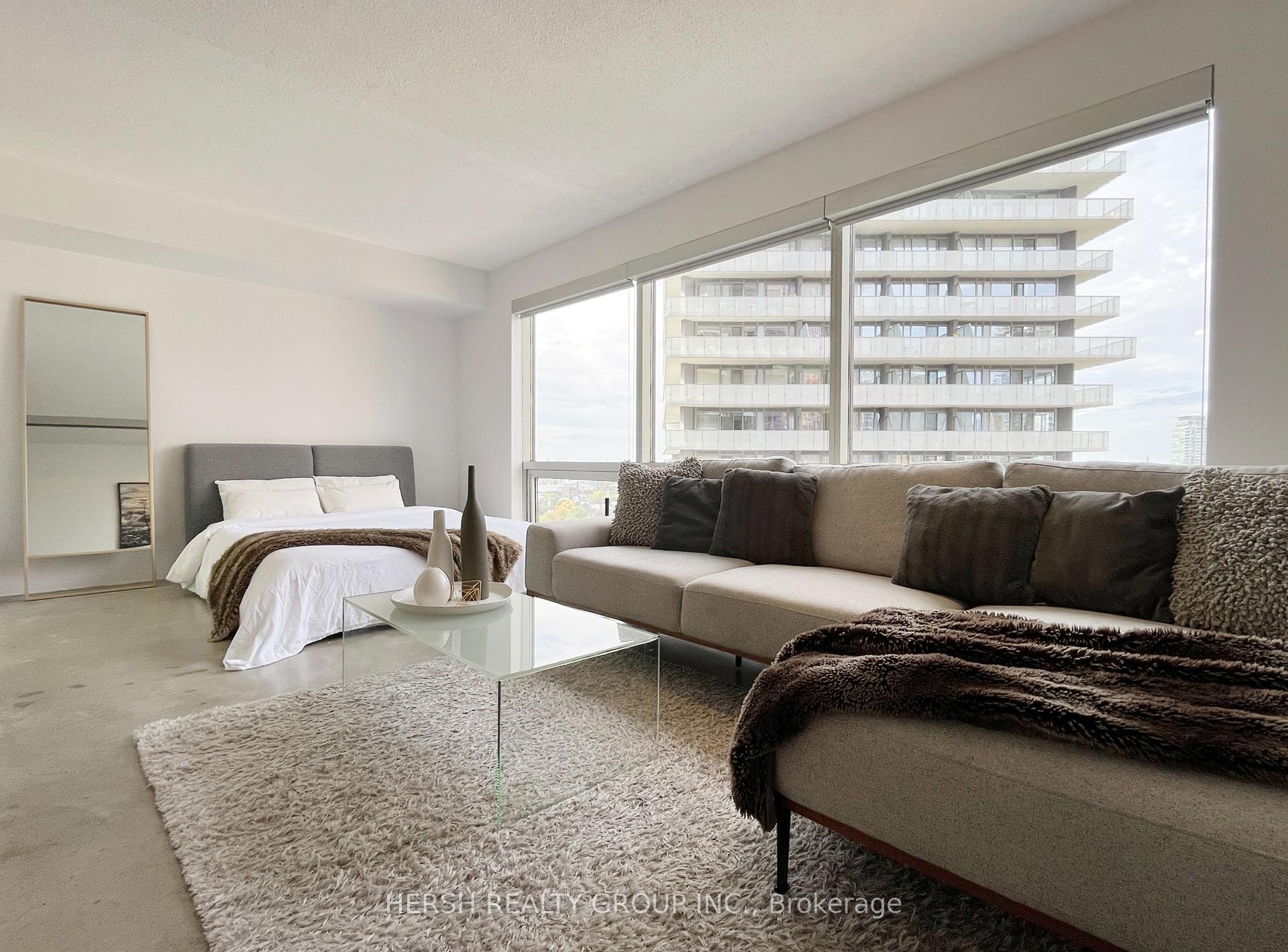 1 Bedroom Condo at 1001 Bay,  Toronto For sale