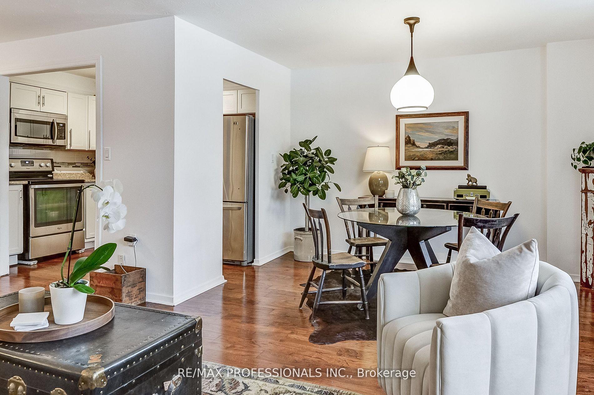 2 Bedrooms Co-op at 100 Coe Hill, Toronto For sale