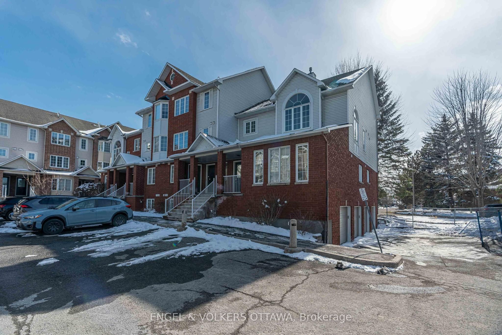 #G - 112 Centrepointe Drive, SouthofBaselinetoKnoxdale, ON K2G 6K3
