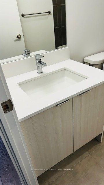 https://trreb-image.ampre.ca/5505t7XfLbx__dO-ddNRHueIg1Stjf7JQPXlmsC79Nk/rs:fit:960:960/wm:.5:so:0:50:.4/wmsh:10/wmt:PHNwYW4gZm9yZWdyb3VuZD0nd2hpdGUnIGZvbnQ9JzY4Jz5IT01FTElGRS9NSVJBQ0xFIFJFQUxUWSBMVEQsIEJyb2tlcmFnZTwvc3Bhbj4/L3RycmViL2xpc3RpbmdzLzQwLzk2Lzg5Lzc2L3AvNzcwOWVmYzEtYmFiZC00N2Y3LWFkODQtYWM0NzYwYjc0MGEyLmpwZw.jpg