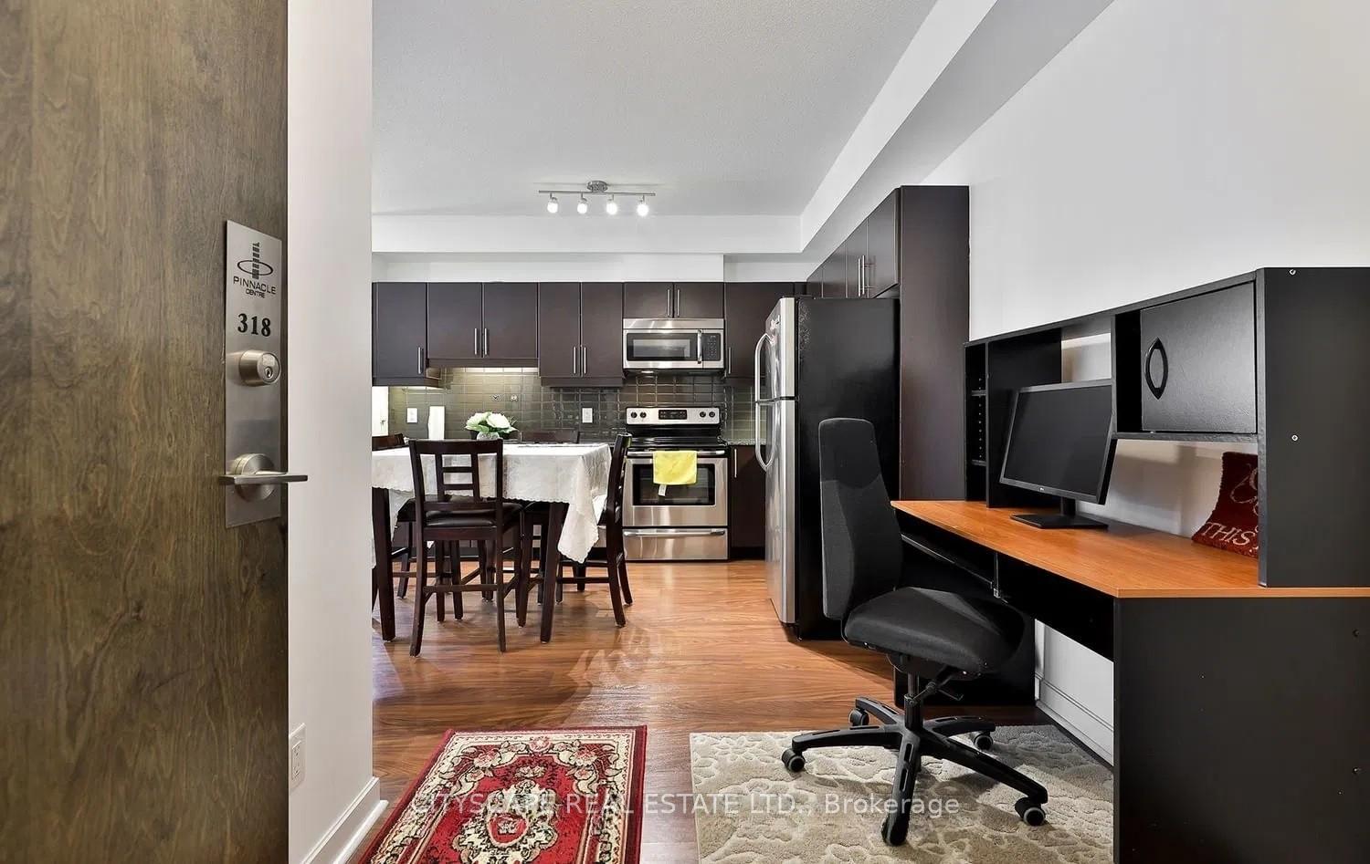 #318 - 33 Bay Street, Toronto Unit: 318