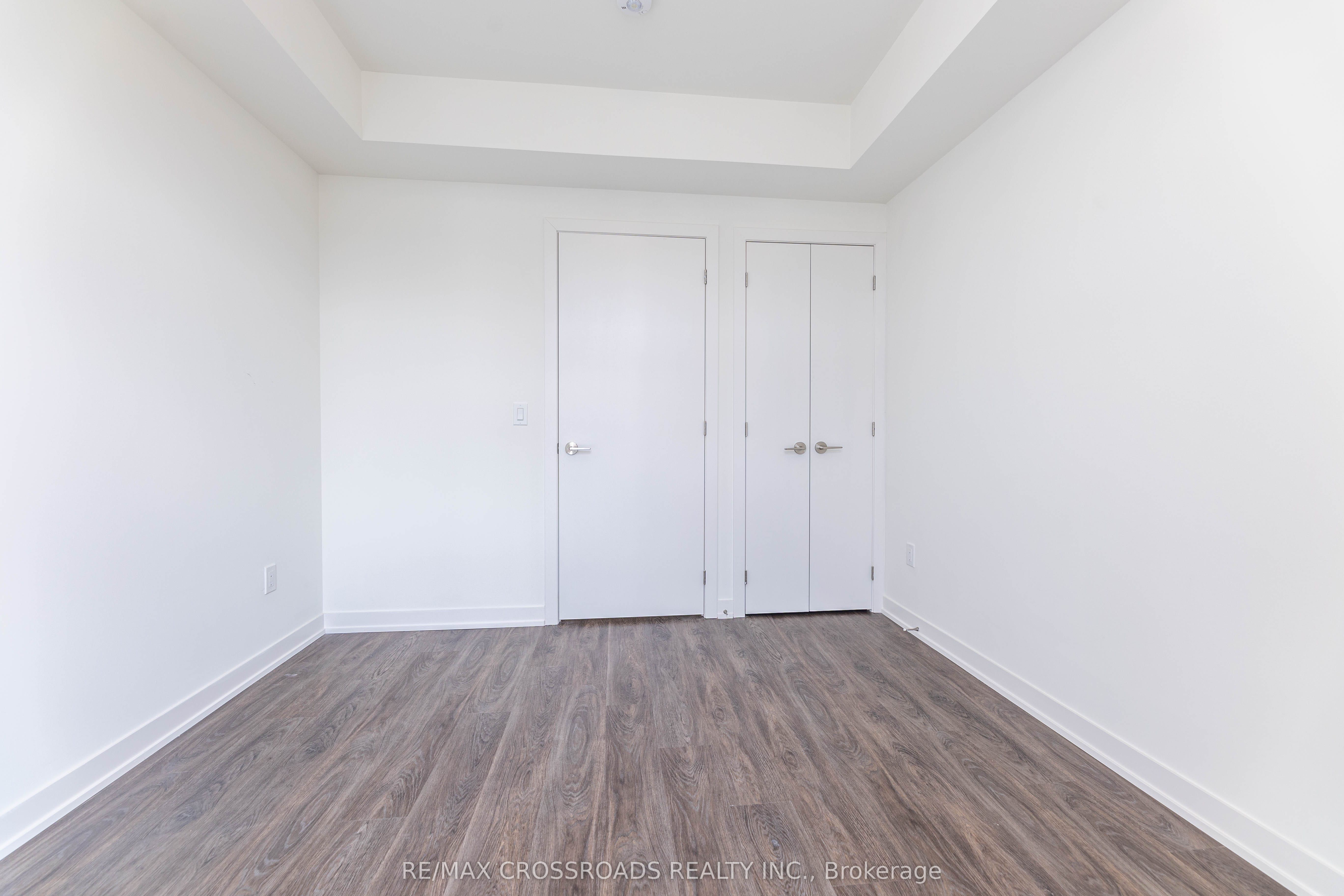 10 David Eyer Road E, #1203