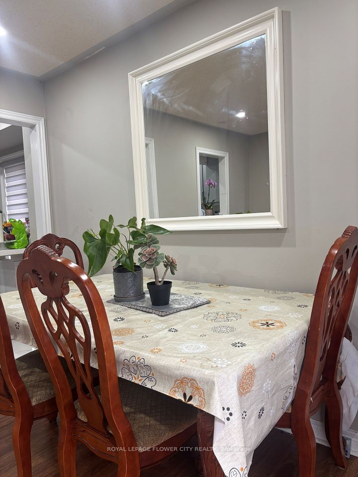 80 Pressed Brick Road, Brampton, ON L6V 4K4