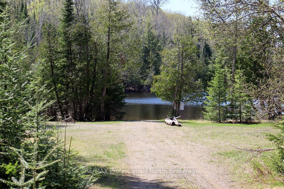 0 BETWEEN LAKES Trail