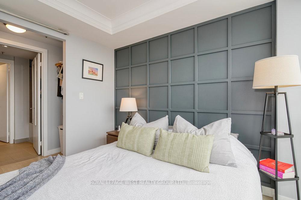 1 Bedroom Condo at 51 Lady Bank, Toronto For sale