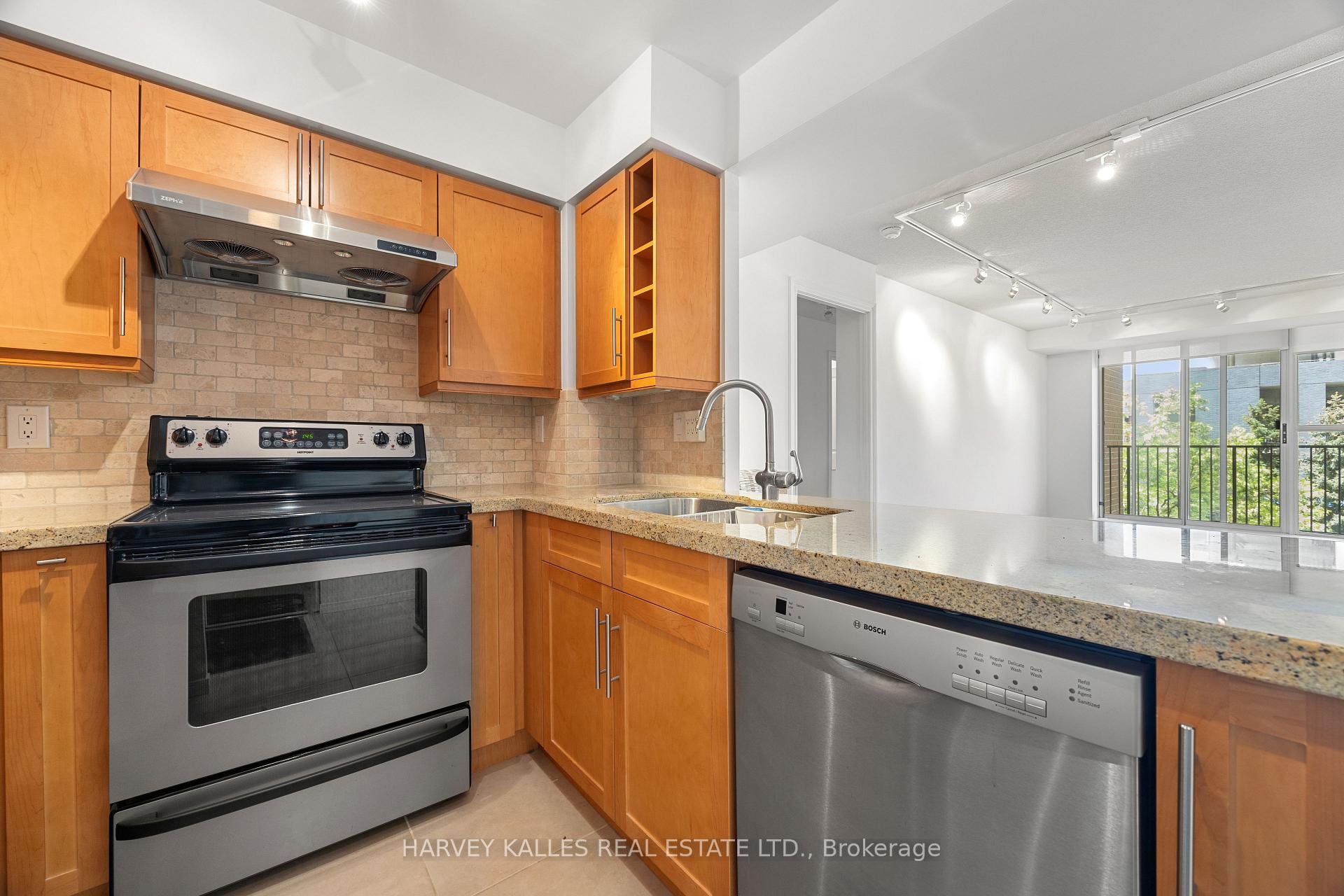 260 Merton Street 601