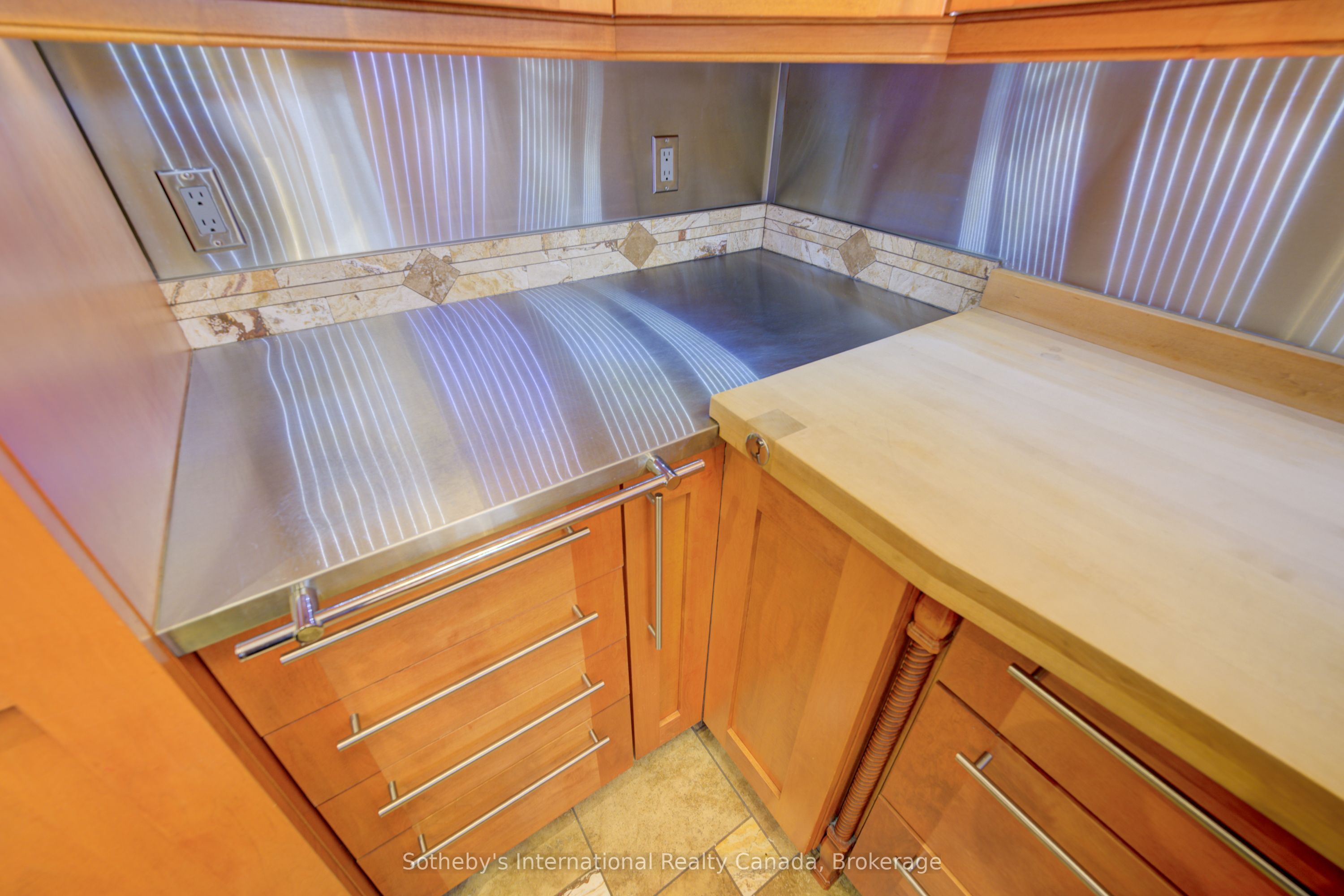 49 Cedarwoods Crescent, #52