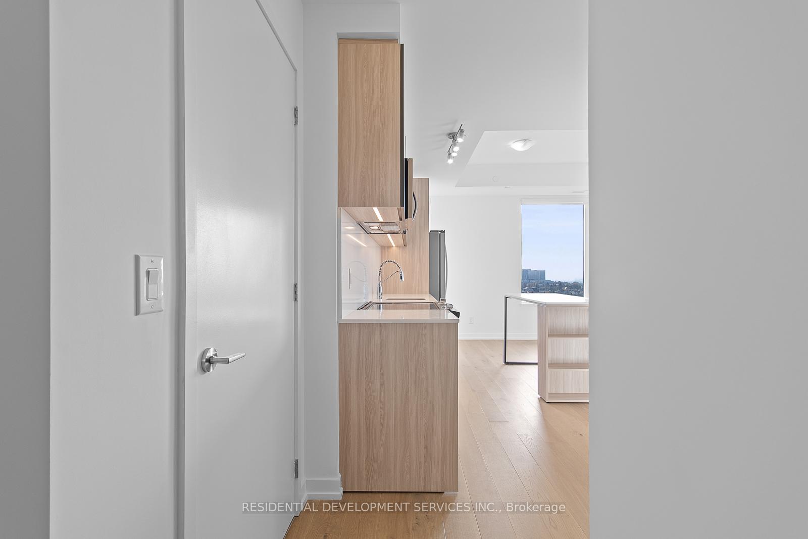 3 Bedrooms Condo at 3100 Keele,  Toronto For sale