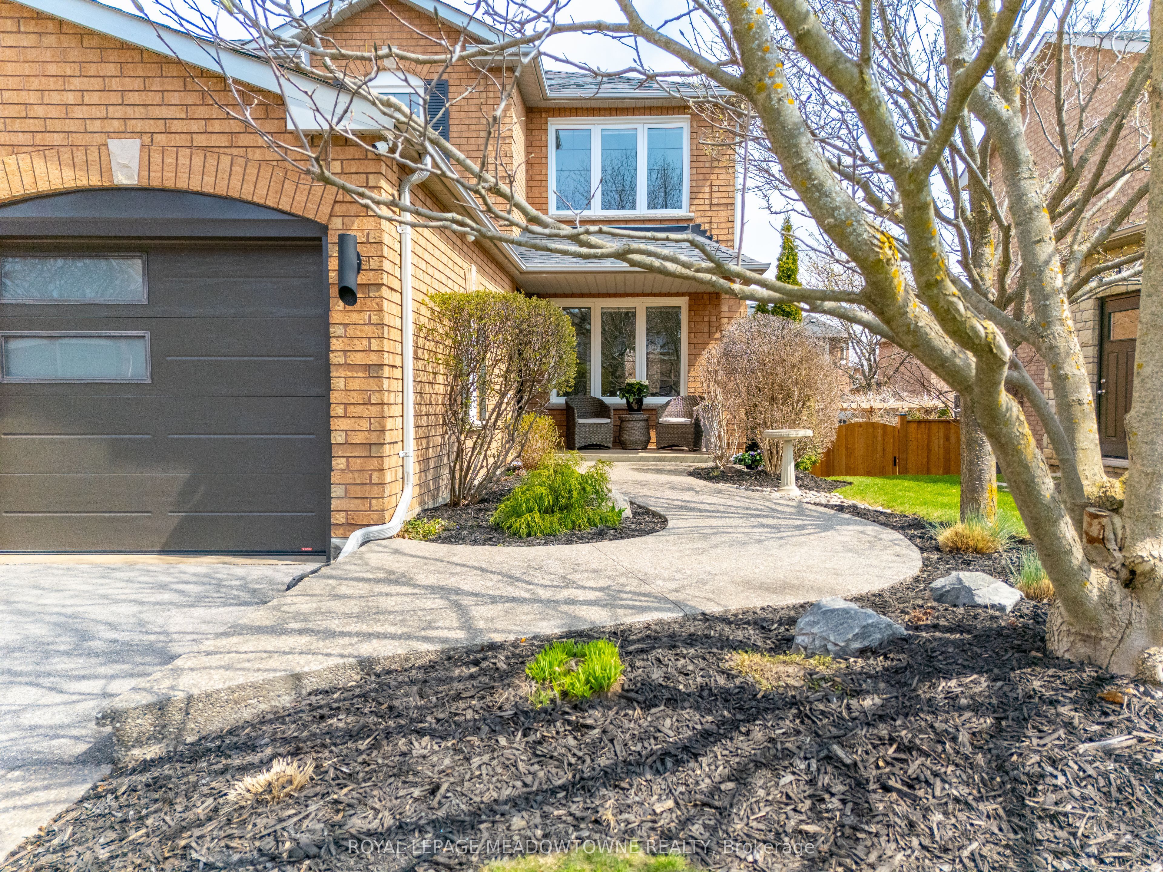 62 Harley Avenue, Halton Hills, ON L7G 5R9