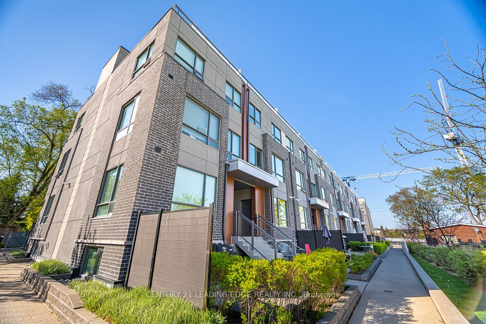 650 Atwater