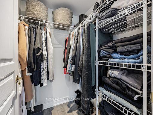 3 Bedrooms Condo at 15 Northtown, Toronto For sale