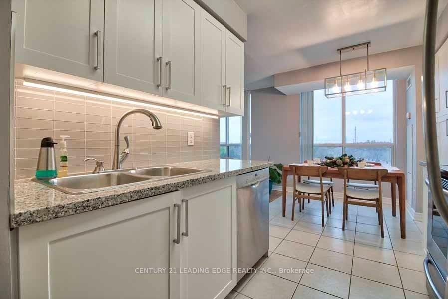 2 Bedrooms Condo at 4850 GLEN ERIN,  Mississauga For sale