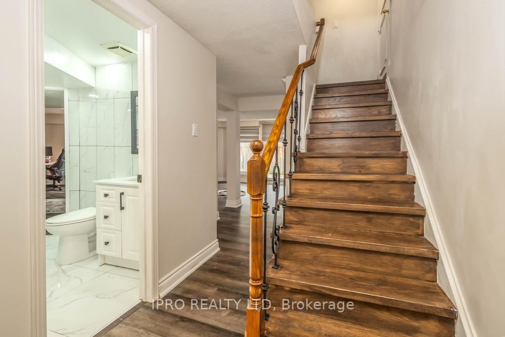 2155 Duncaster Drive, #26