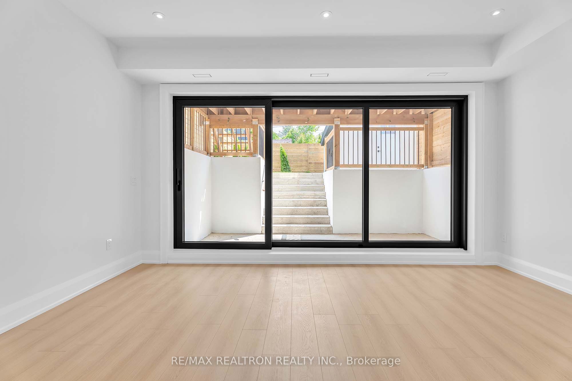 107 Alameda Avenue