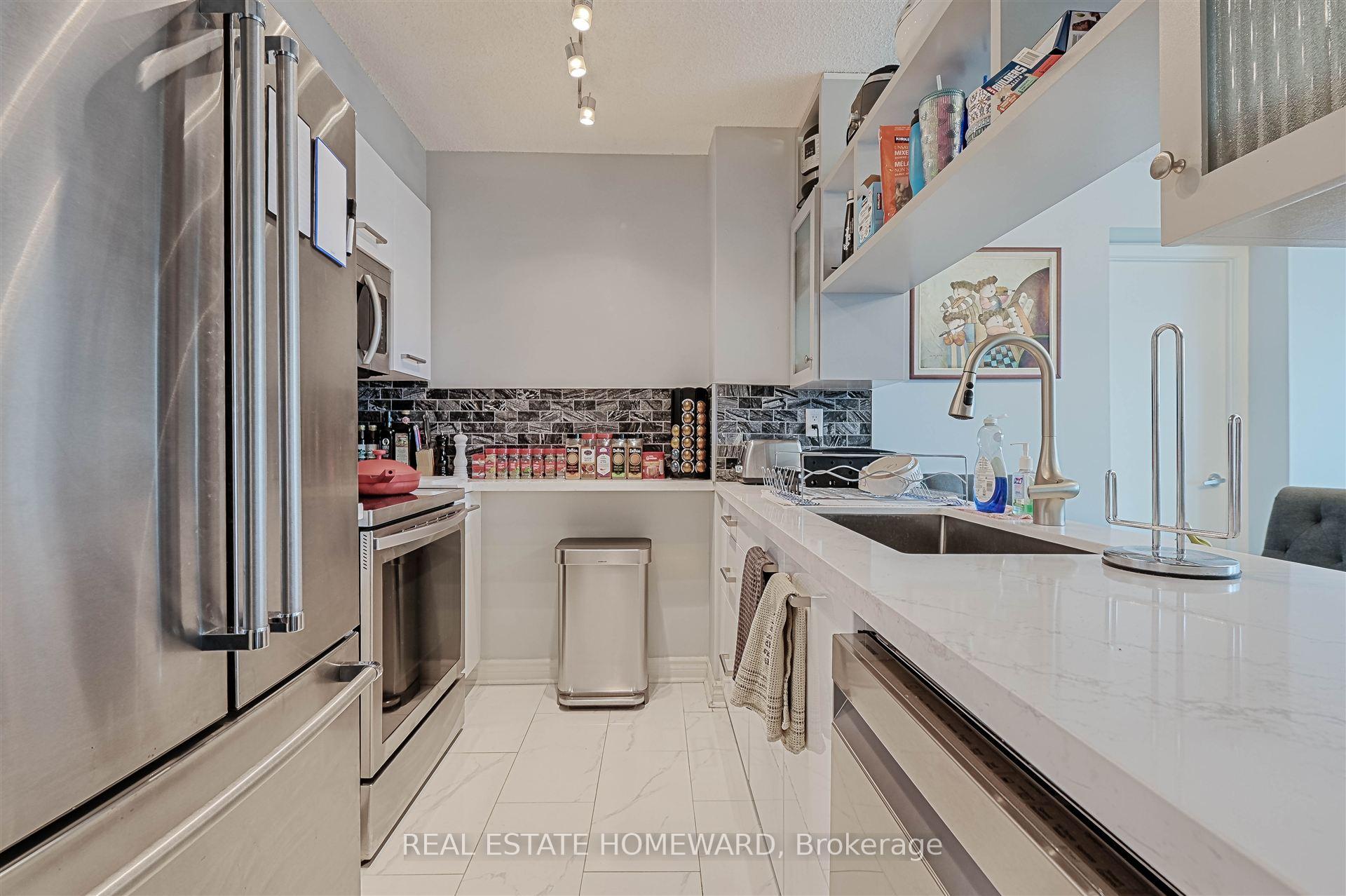 3 Bedrooms Condo at 397 Front, Toronto For sale