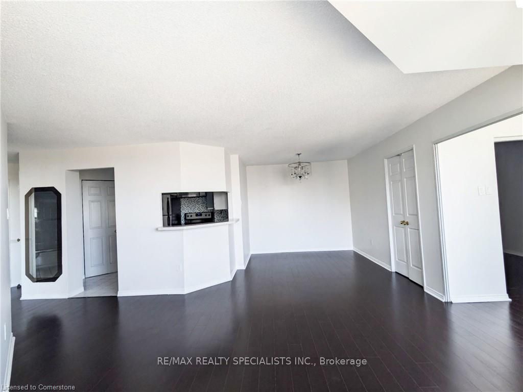 50 Kingsbridge Garden Circle, #1807