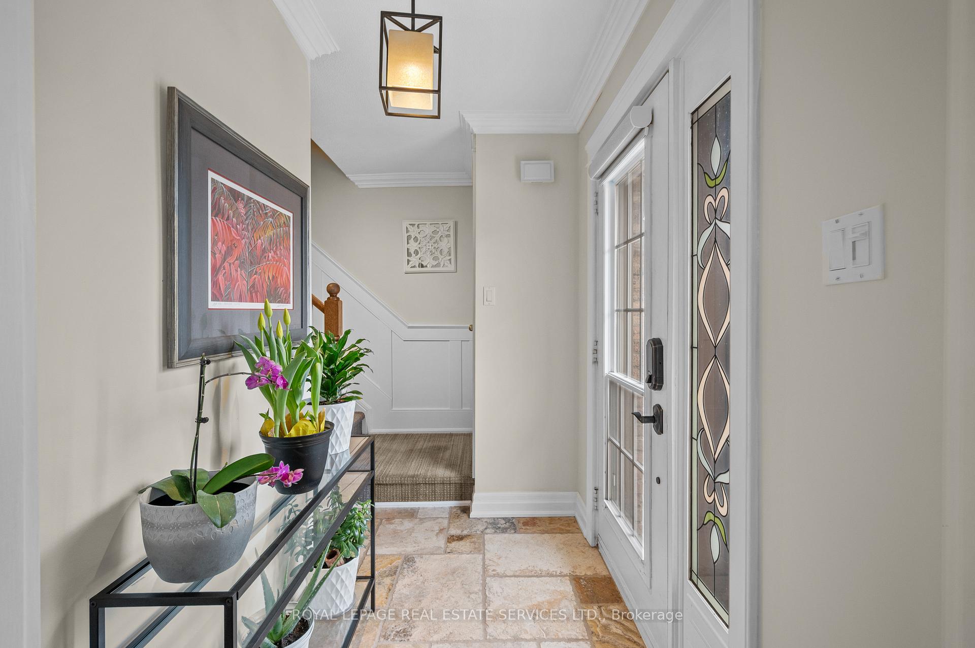 3 Bedrooms Condo at 2098 Marine,  Oakville For sale