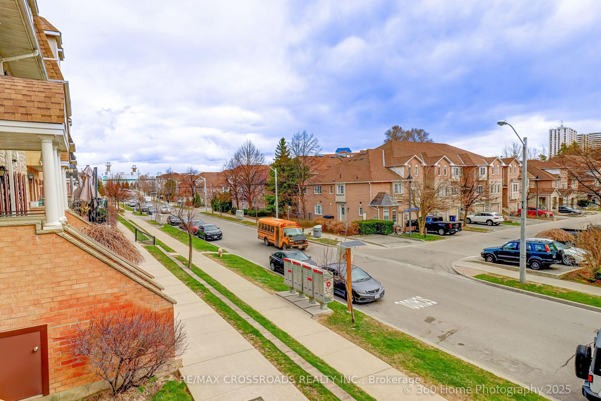 3 Bedrooms Condo at 70 Sidney Belsey,  Toronto For sale