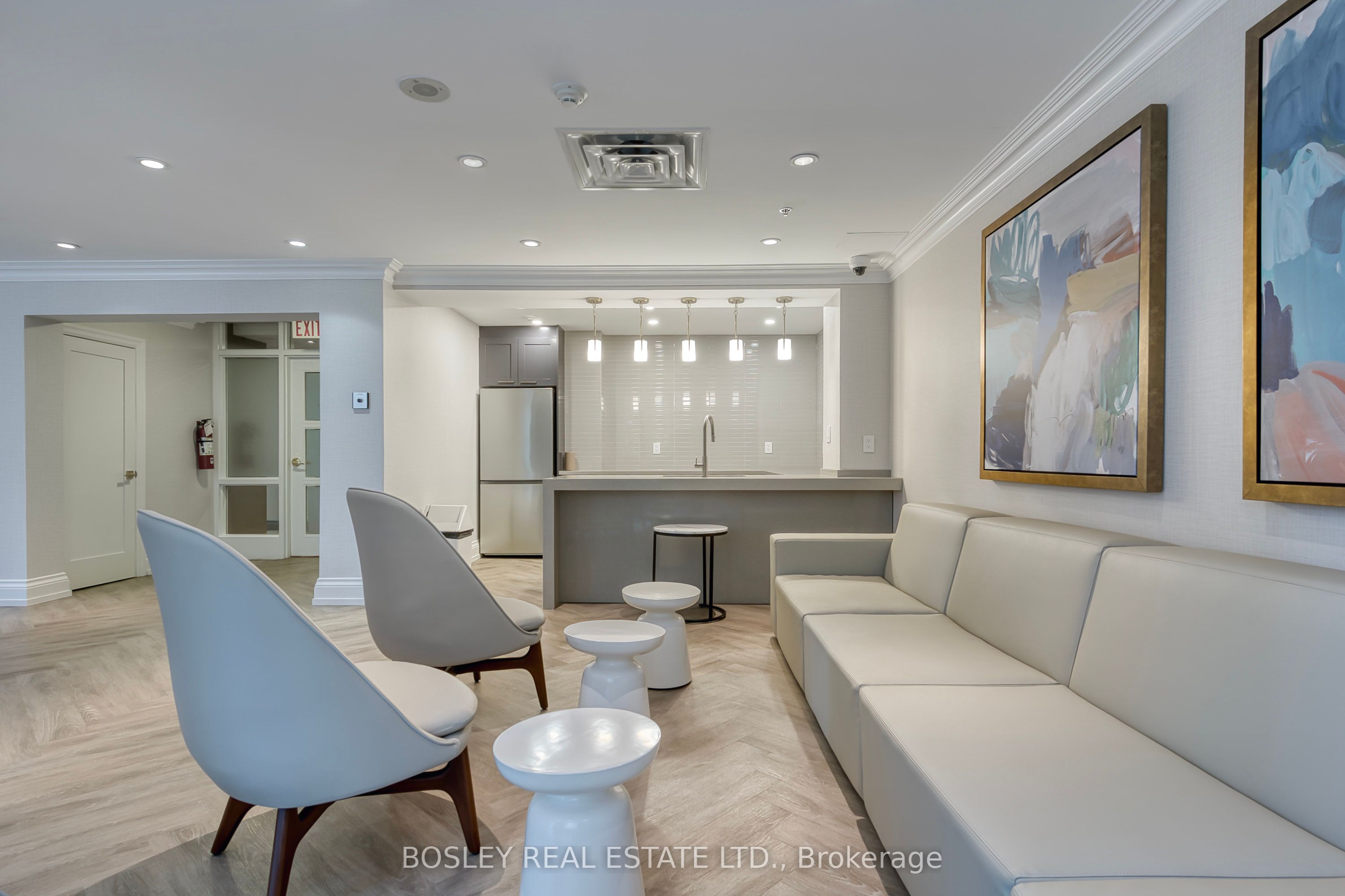 51 Harrison Garden Boulevard, #203