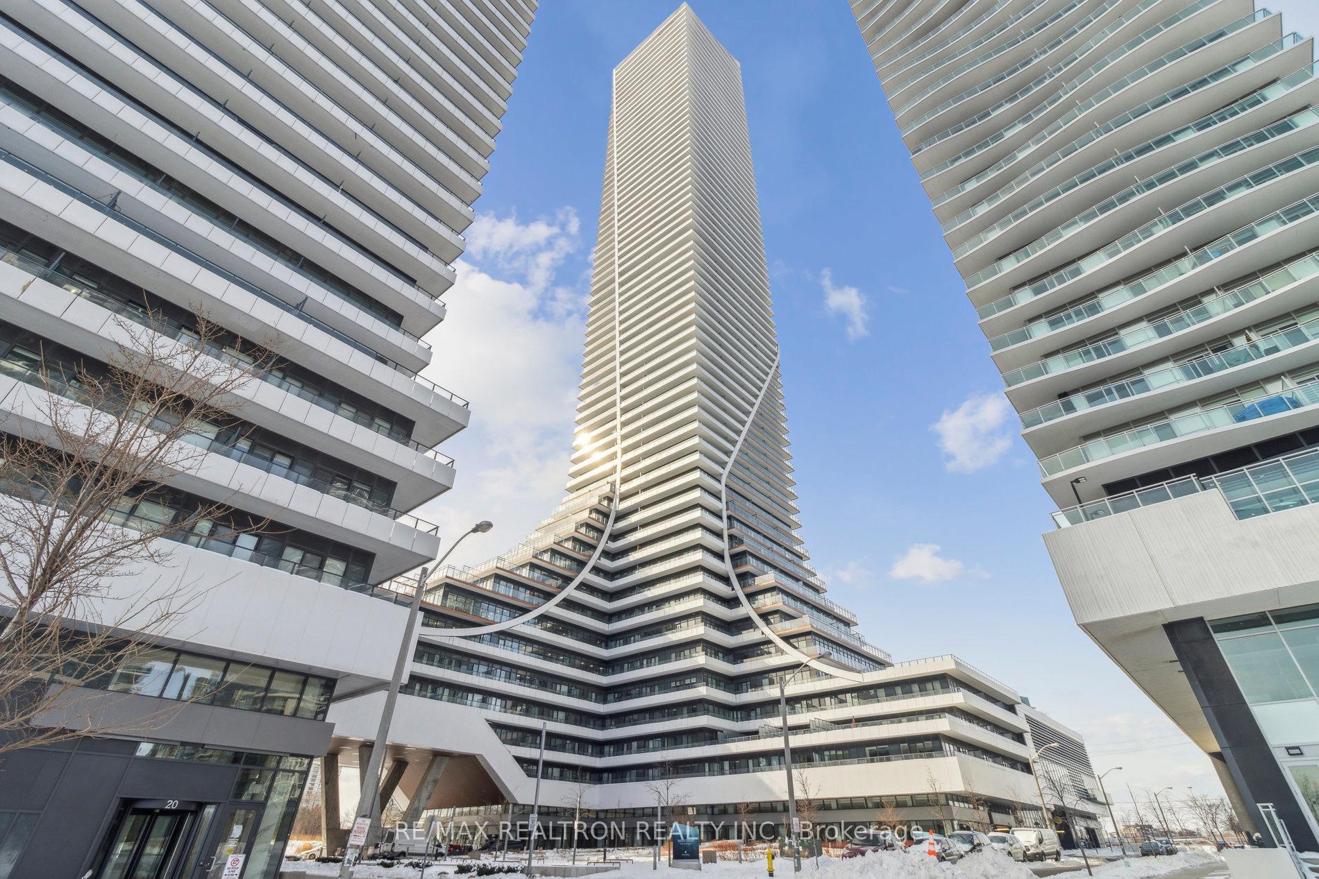 2 Bedrooms Condo at 30 Shore Breeze, Toronto For sale