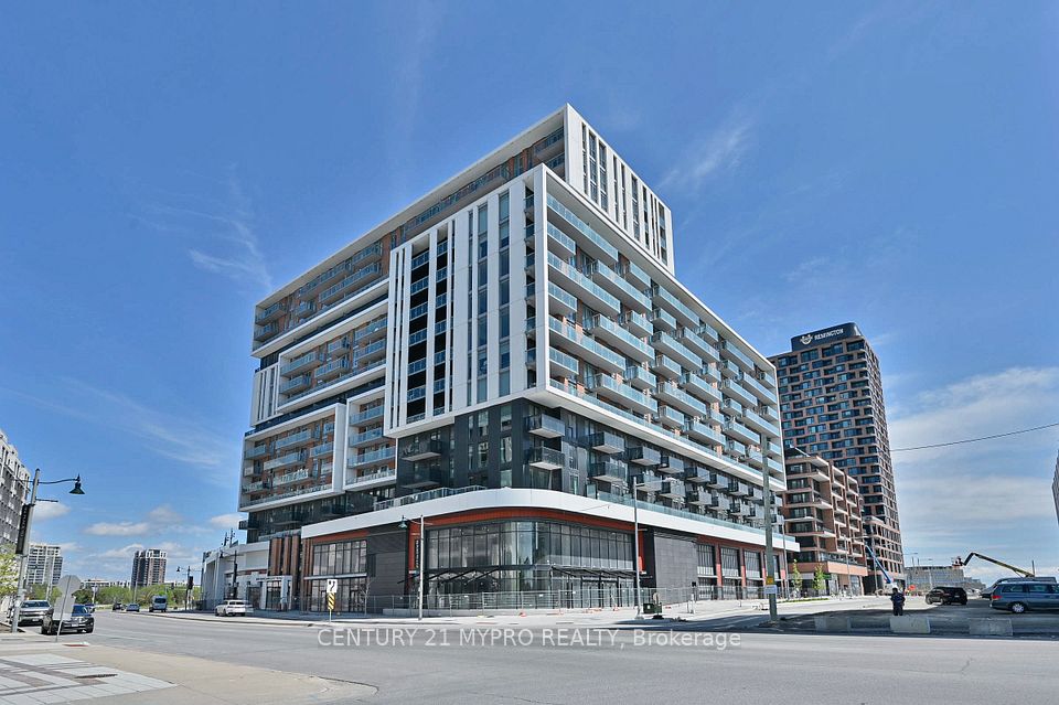 38 Simcoe