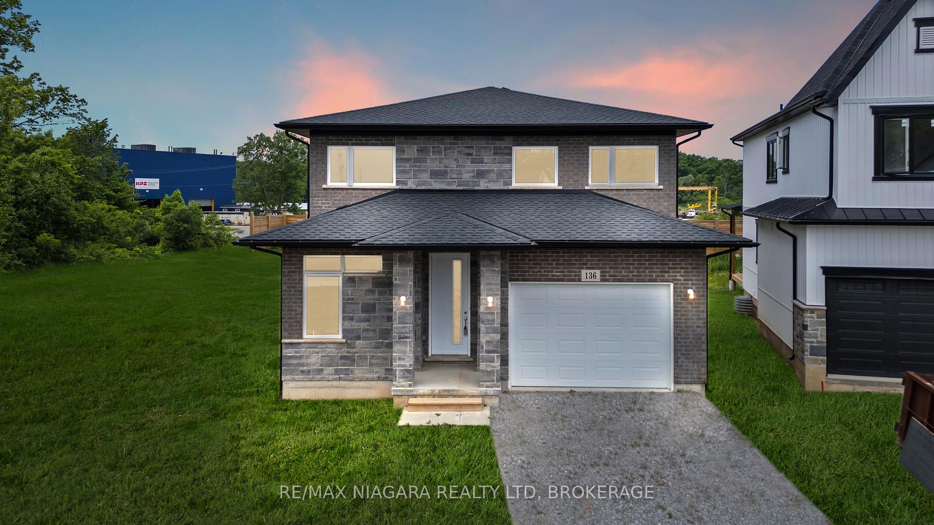 136 HODGKINS Avenue, Thorold, ON L2V 1M1