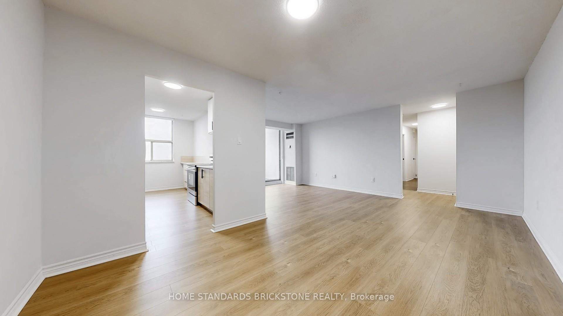 3 Bedrooms Condo at 205 Hilda, Toronto For sale