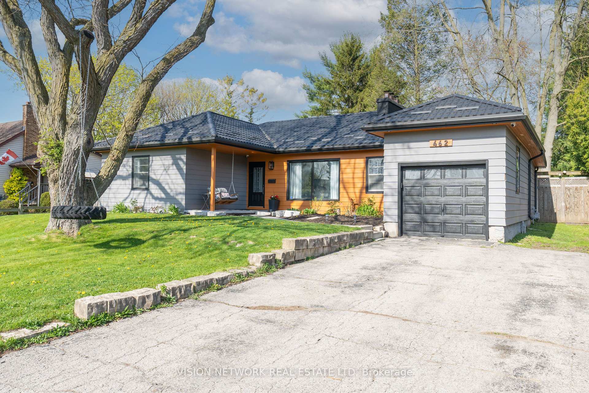 462 Arvilla Boulevard, London East, ON N5V 1S8