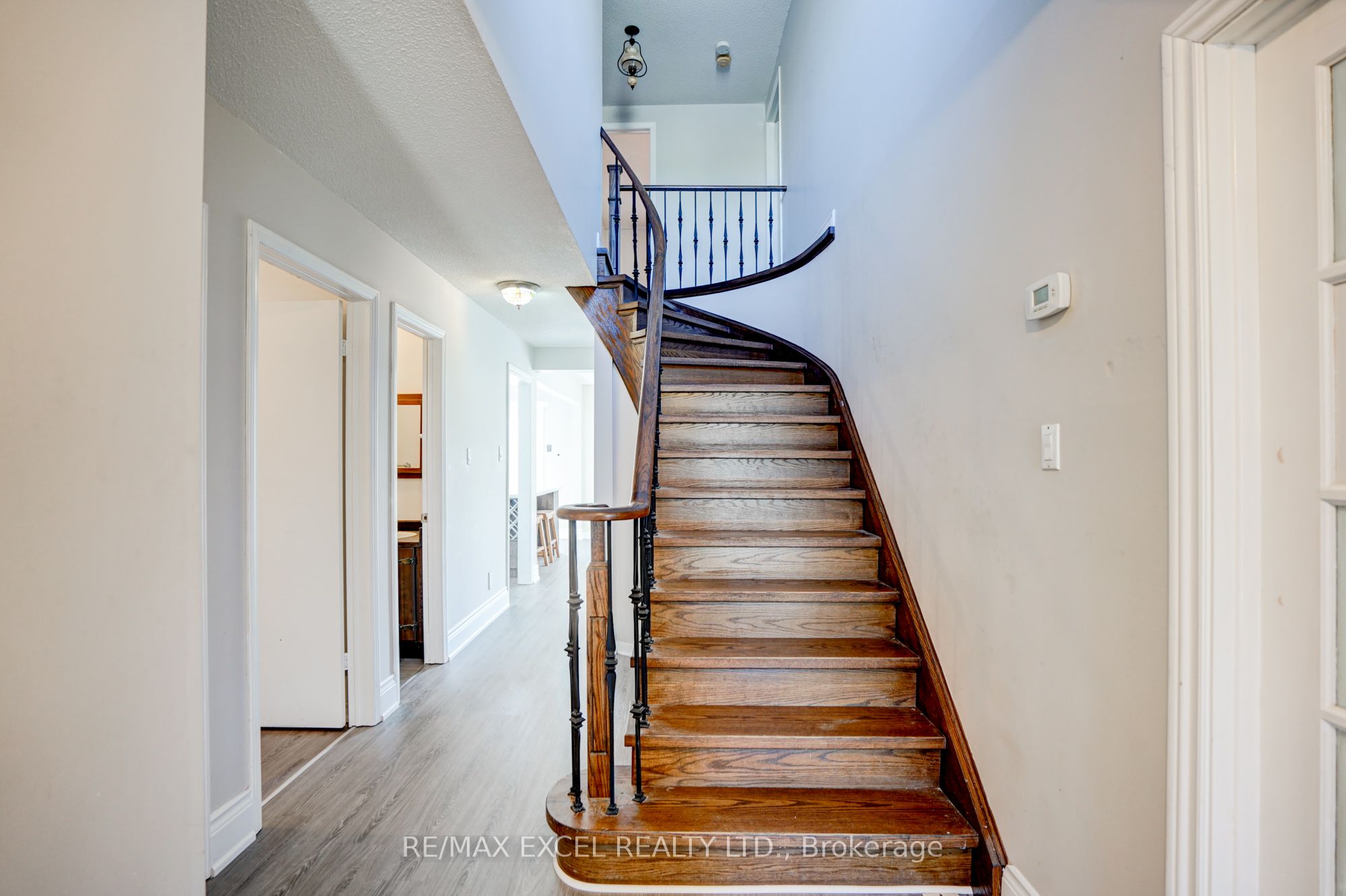 287 Port Royal Trail, #Upper