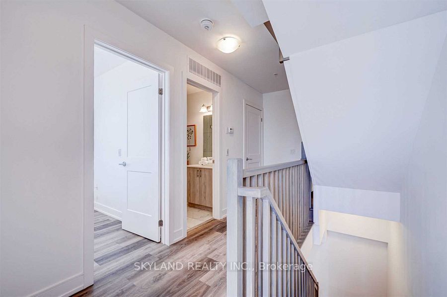 57 Finch Avenue W, #41