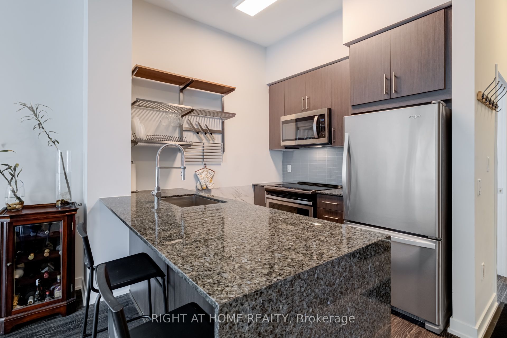 4085 Parkside Village Drive, #505