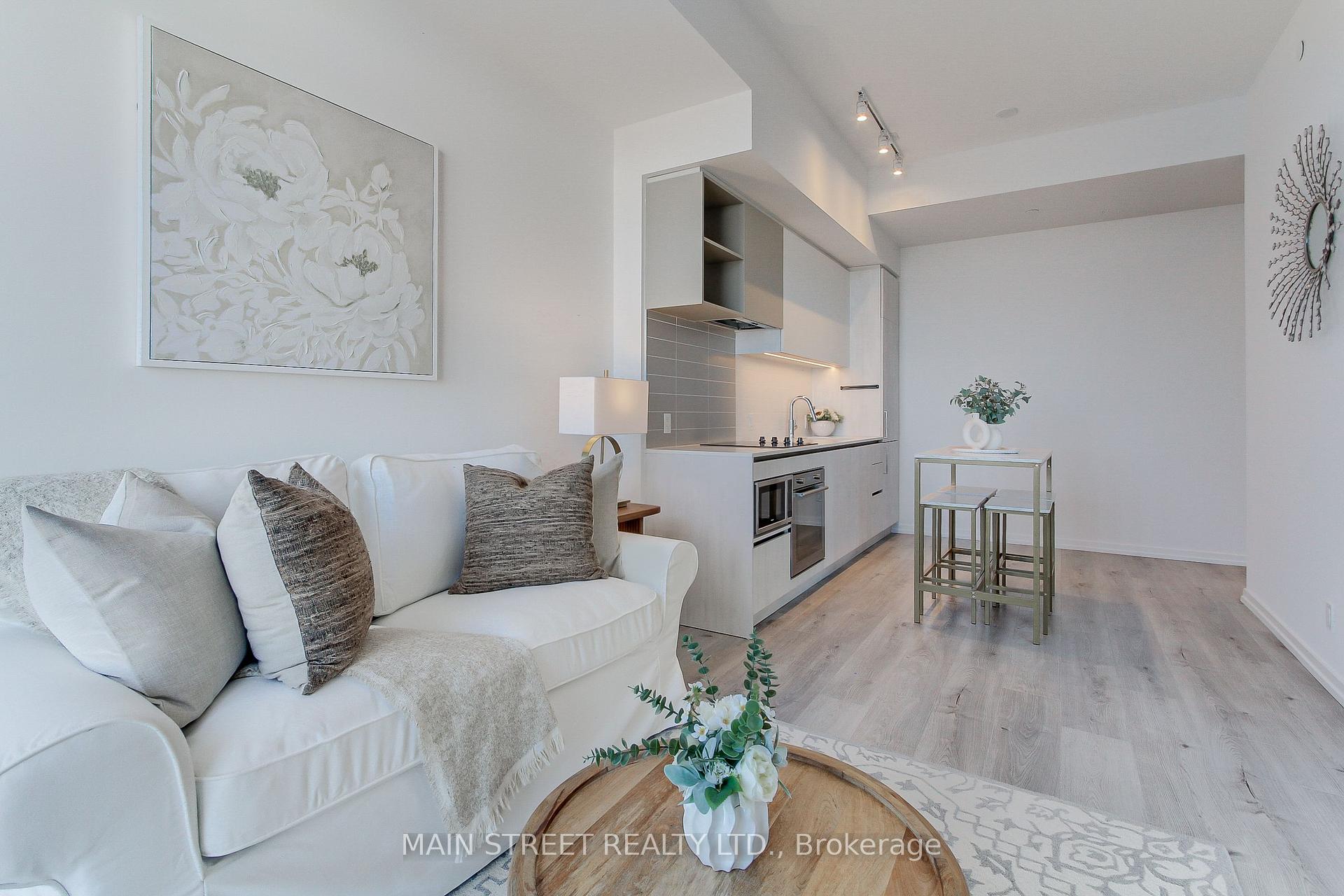 1 Bedroom Condo at 1000 Portage, Vaughan For sale