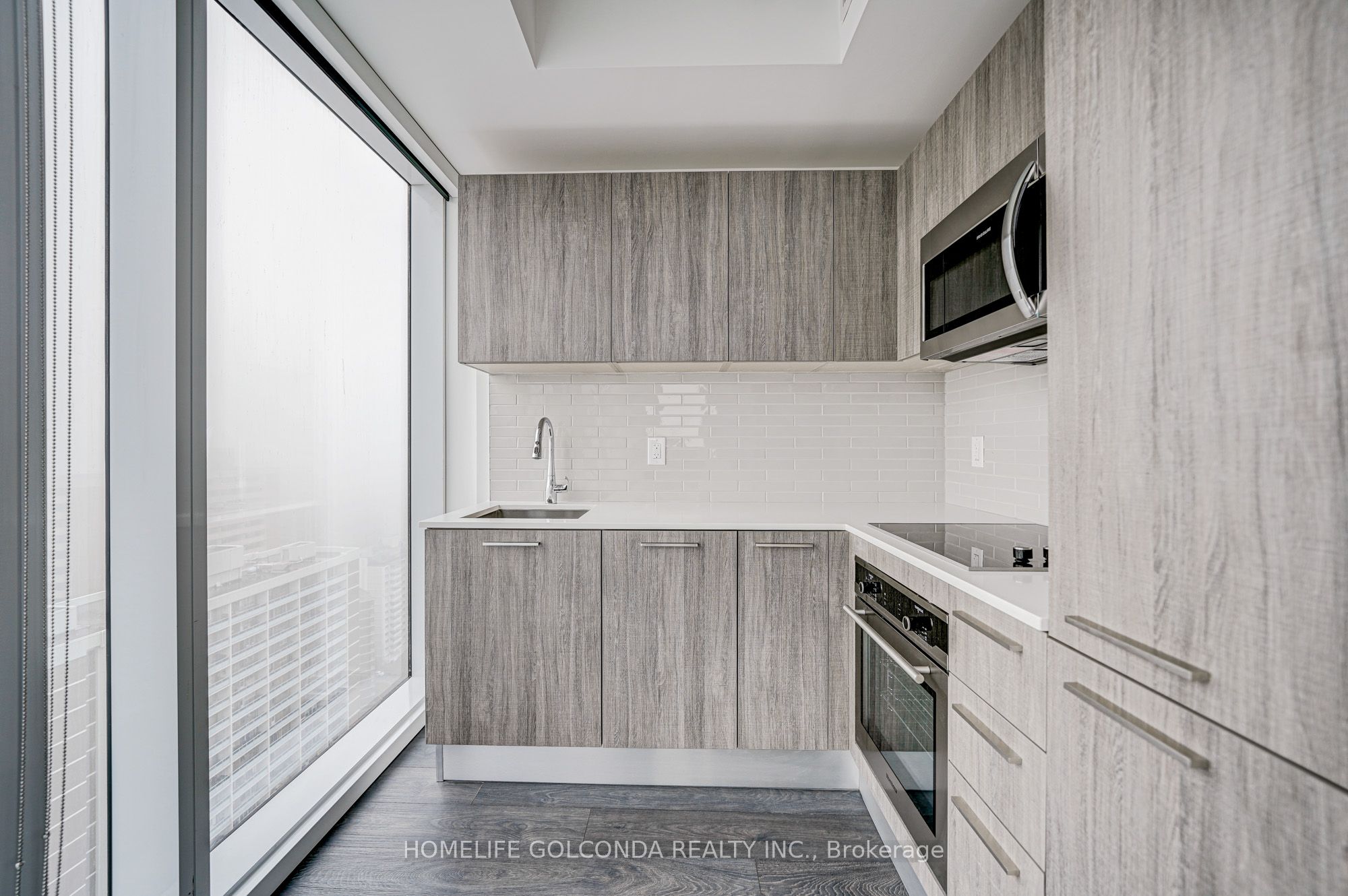 3 Gloucester Street, #3001