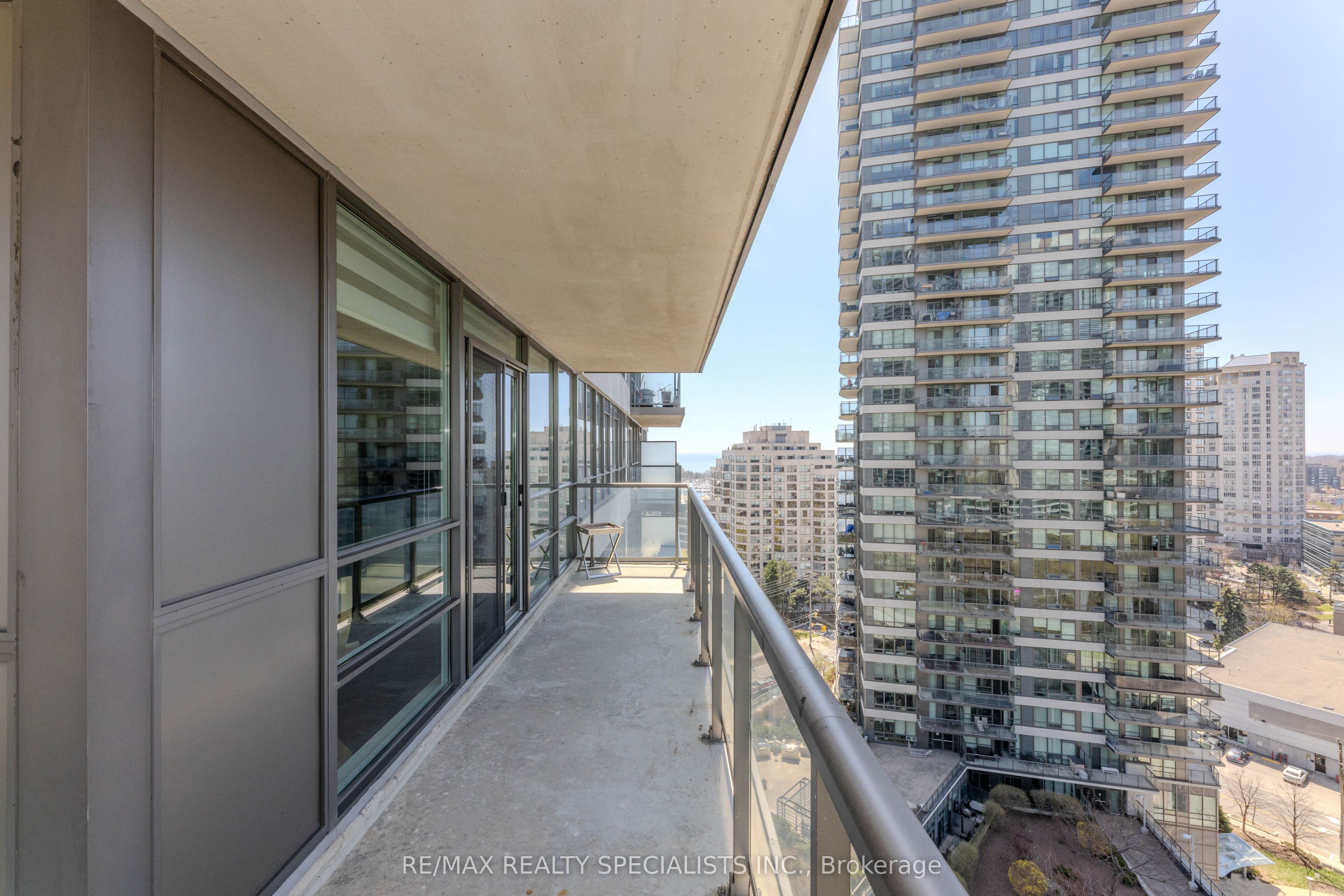 2230 Lakeshore Boulevard W, #1504