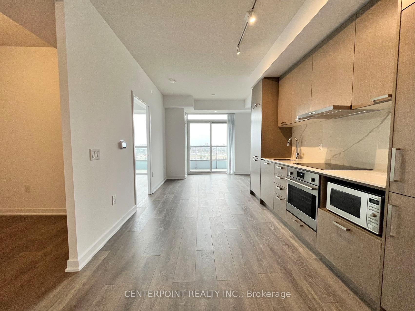 2 Bedrooms Condo at 38 Honeycrisp,  Vaughan For sale