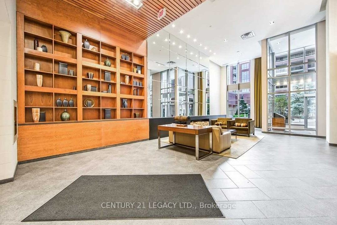 4090 Living Arts Drive, #2106