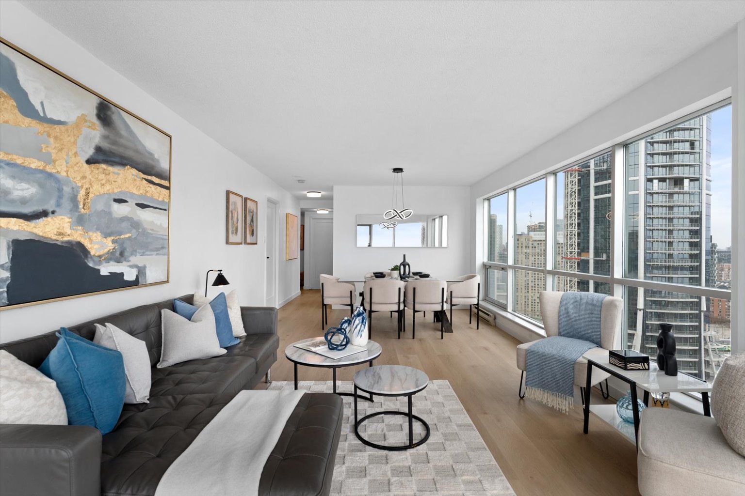 10 Yonge Street 3211