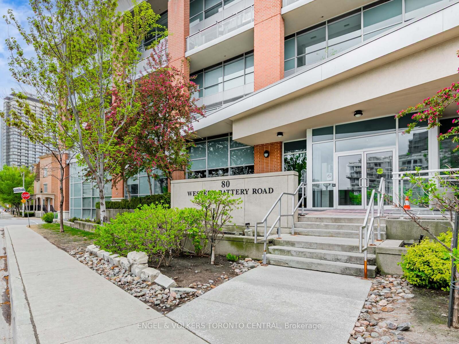 2 Bedrooms Condo at 80 Western Battery, Toronto For sale