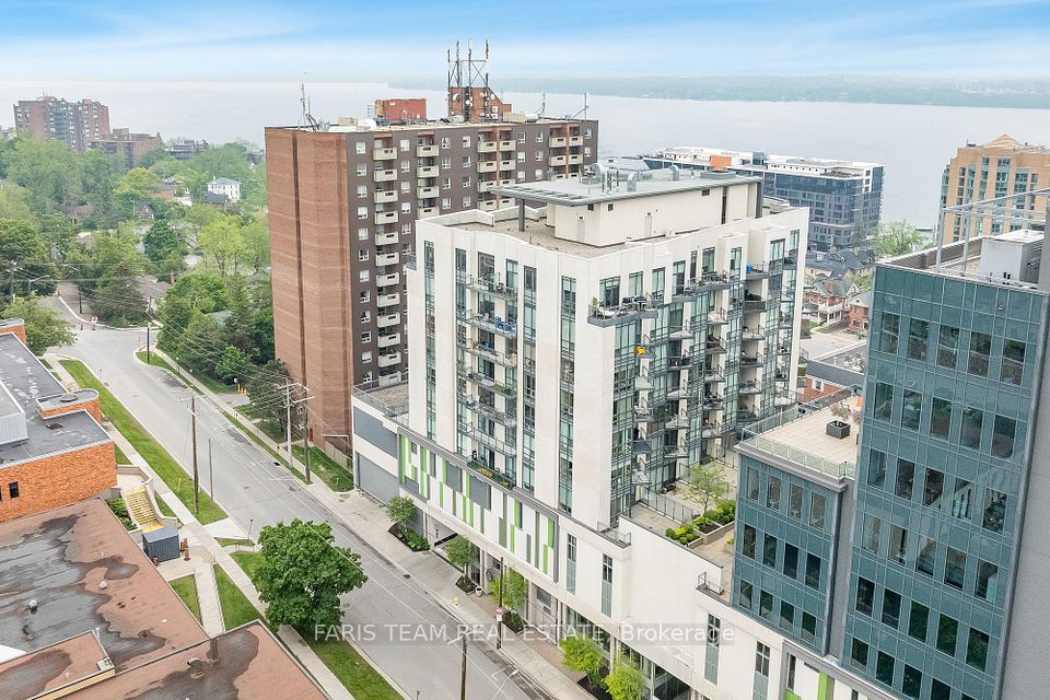 111 Worsley