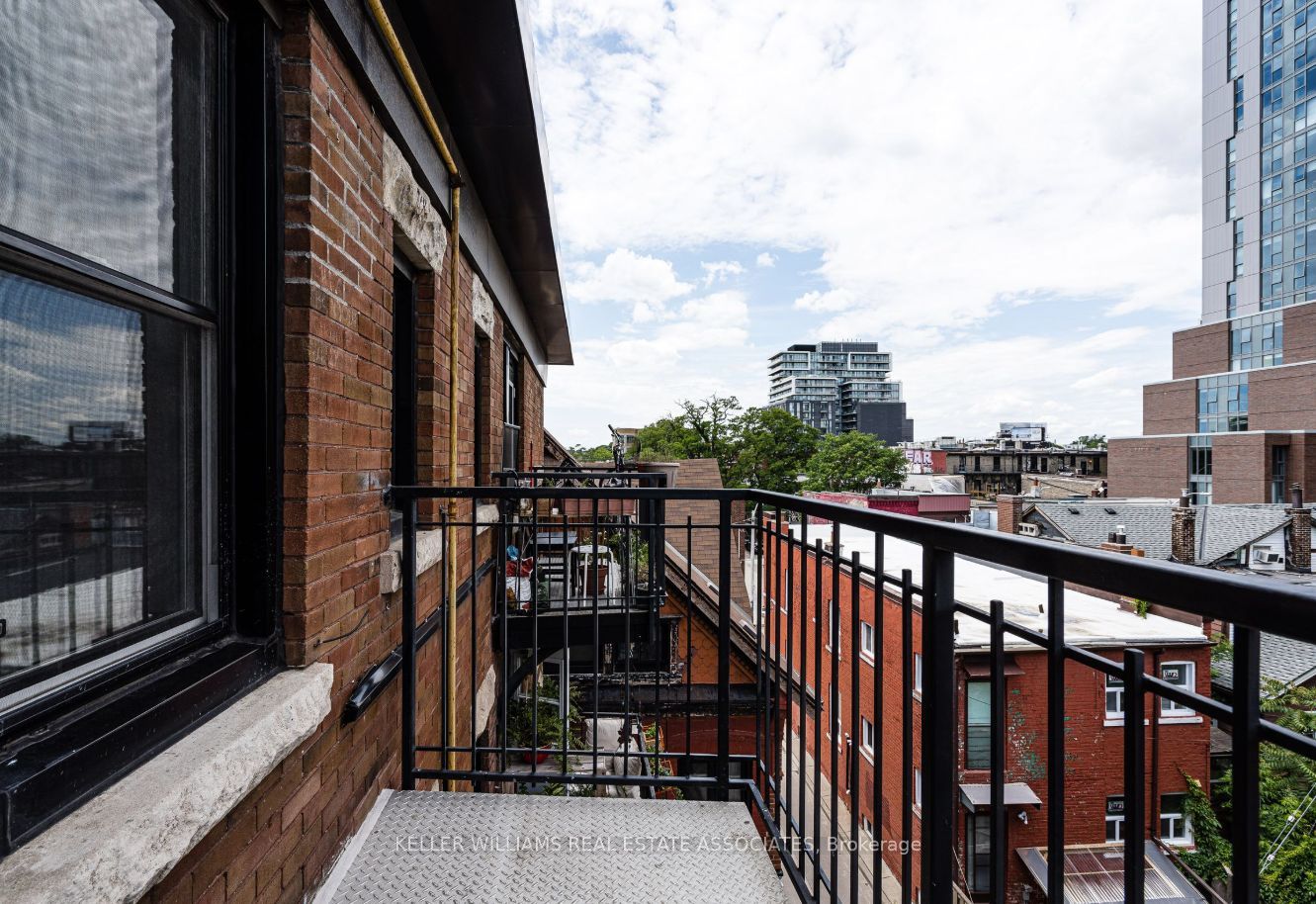 160 Huron Street, #510
