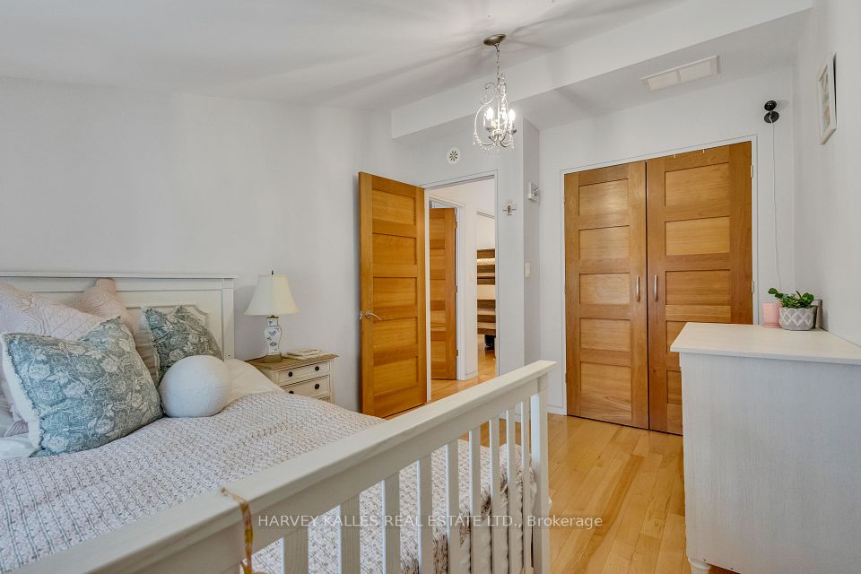 163 Belsize Drive