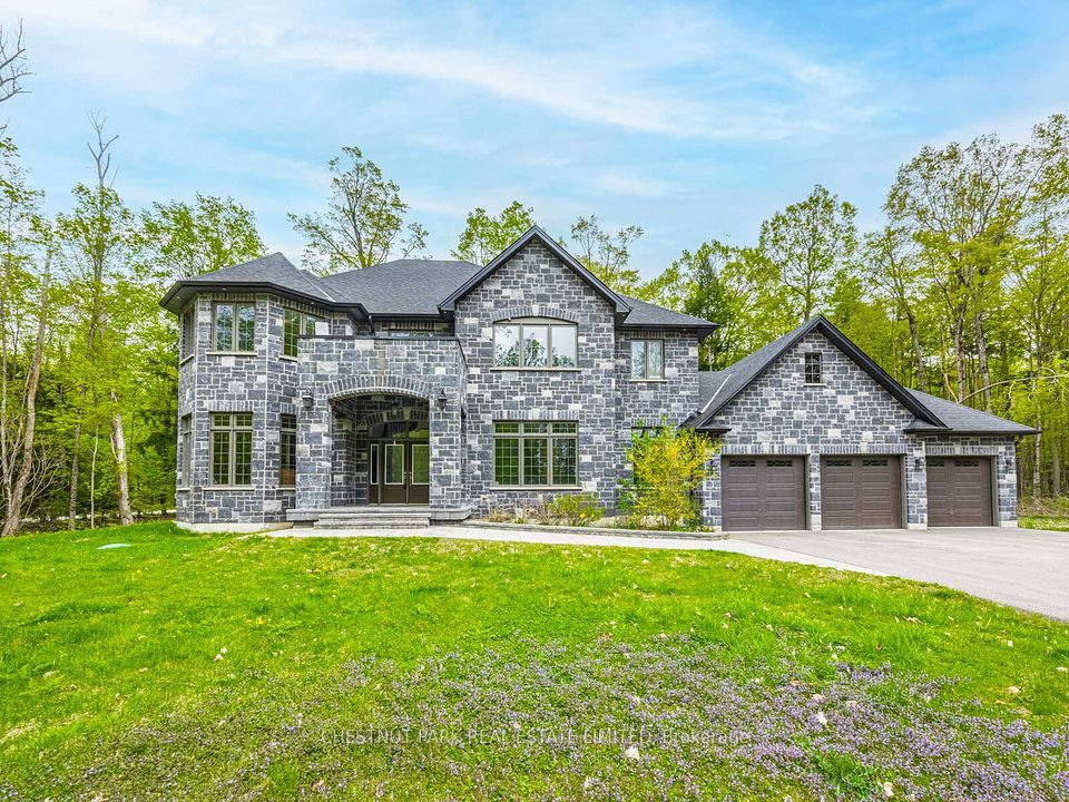 1185 Shoreview