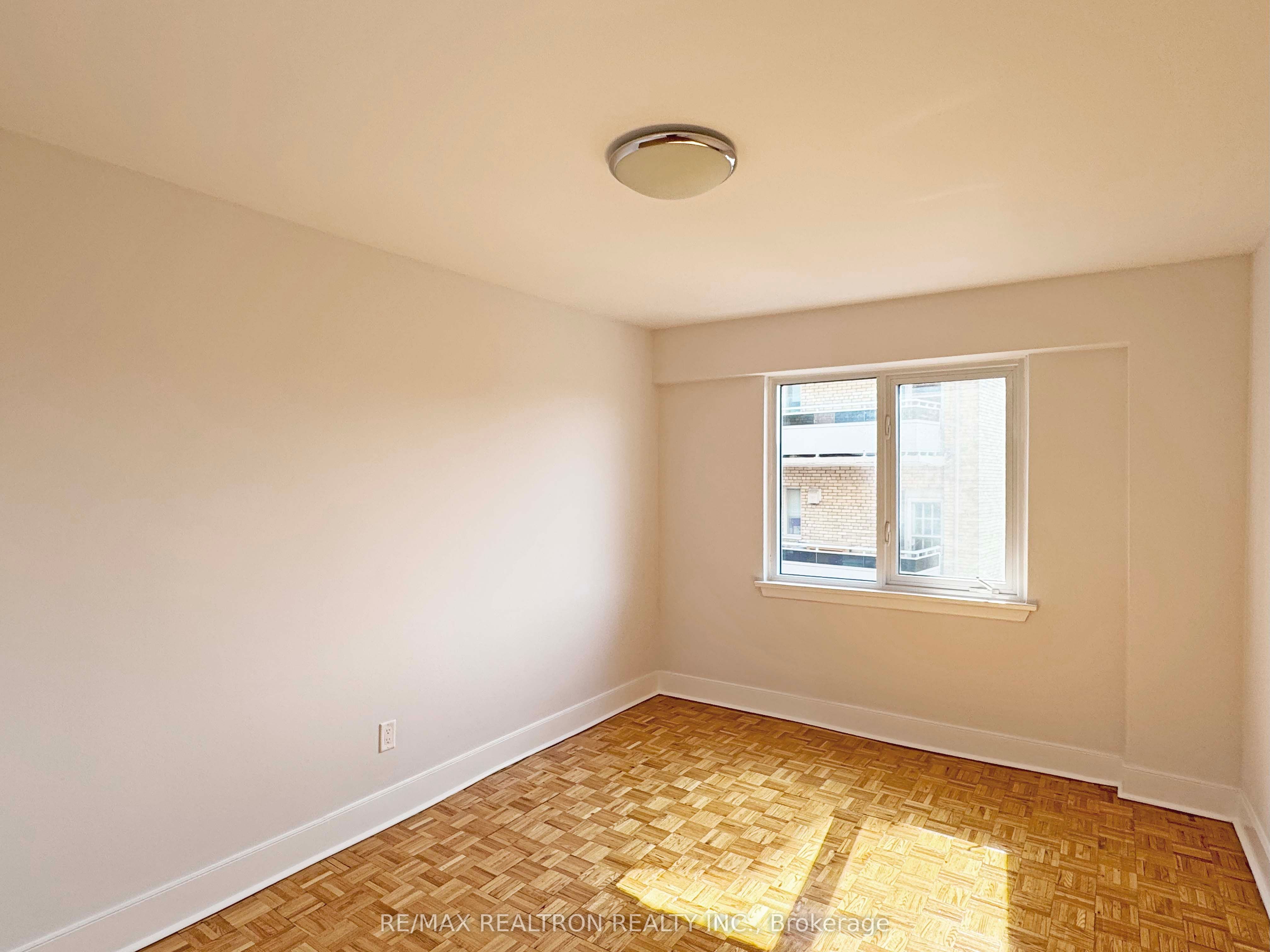 95 Lawton Boulevard, #605