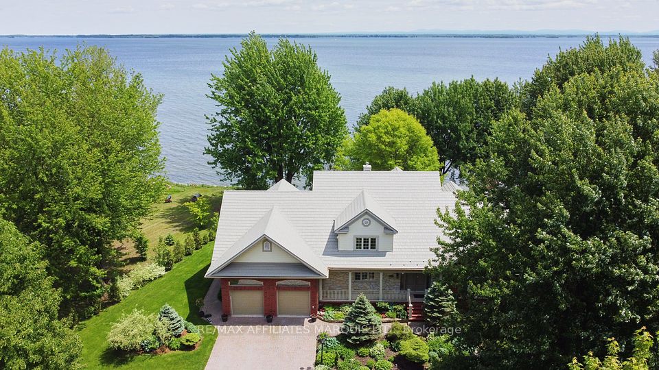 20562 Old Montreal Road, South Glengarry, ON K0C 2C0